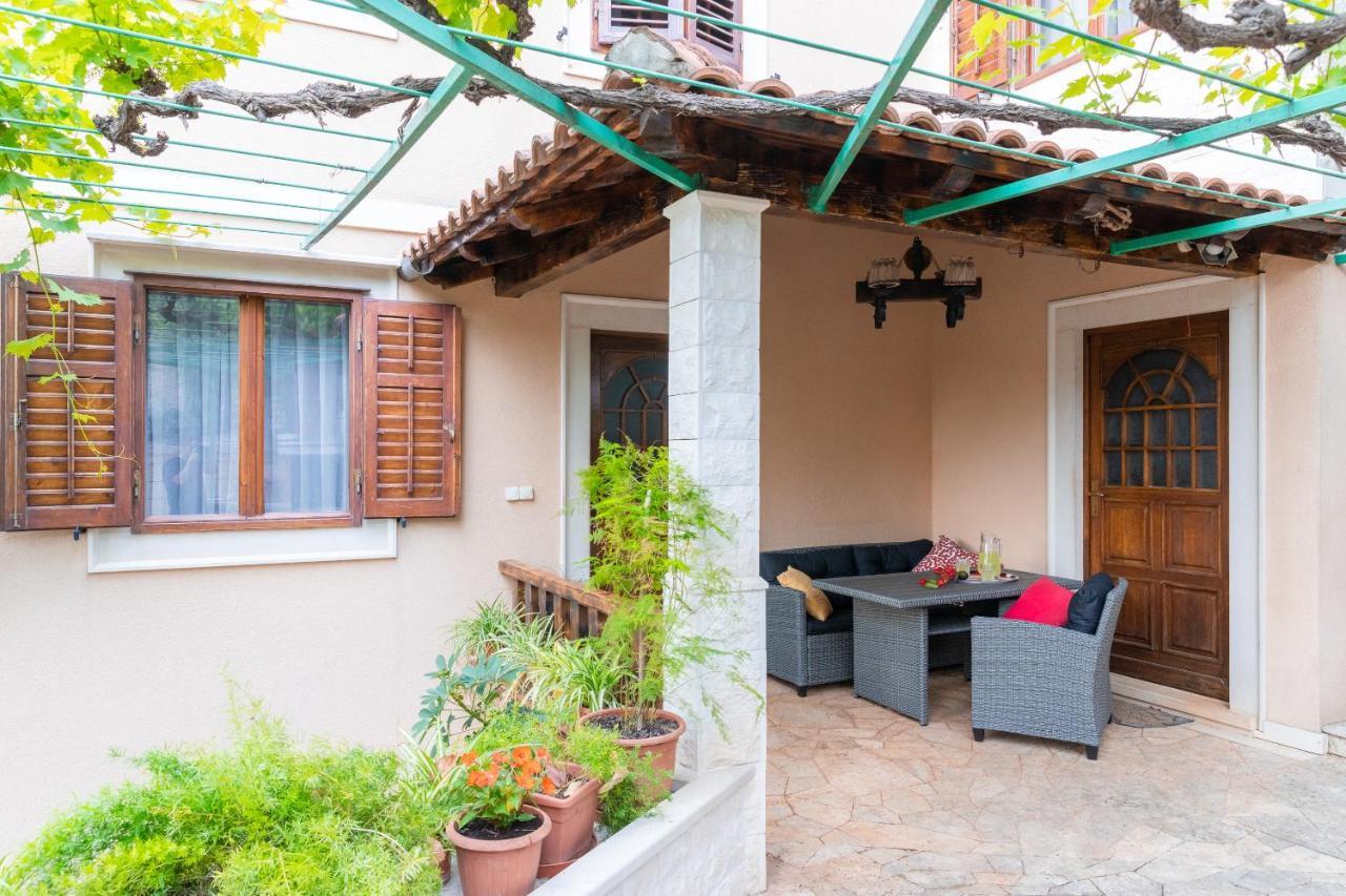 Bepa Apartment ซูเปตาร์ ภายนอก รูปภาพ